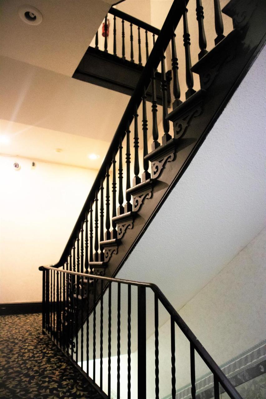 Royal Inn And Suites At 궬프 외부 사진